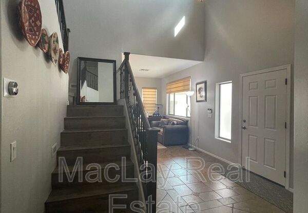 1534 W AGRARIAN HLS DR