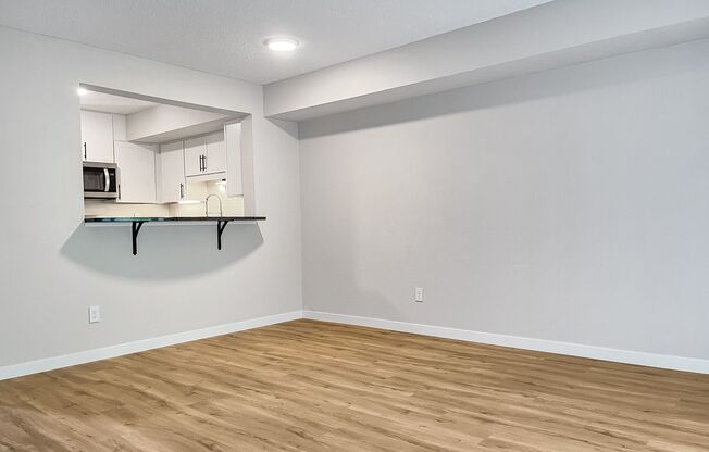 2 beds, 1.5 baths, 1,412 sqft, $2,295, Unit 02 2232