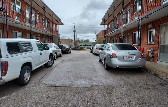 7210-7220 Southwest Ave