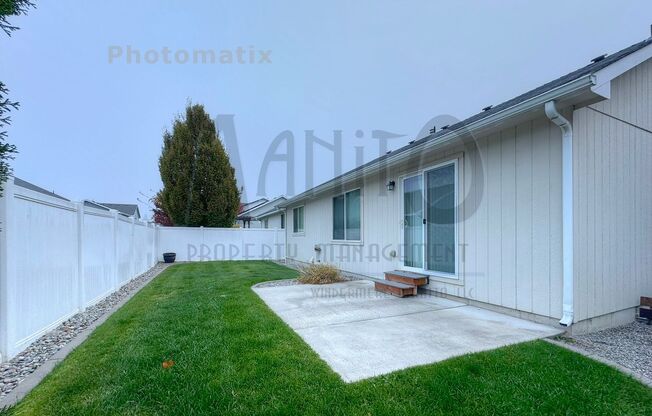 3 beds, 2 baths, $2,350