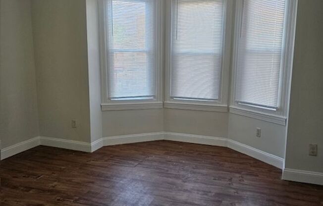 Large Home - Cobbs Creek