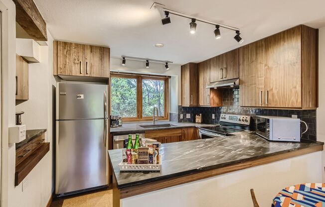 Convenient 2 BDR / 2.5 BA near all things Downtown Boulder