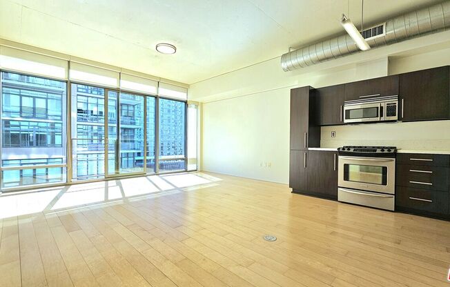 1 bed, 1 bath, 870 sqft, $2,750, Unit 1005