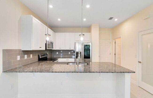 2232 CENTERRA LOOP