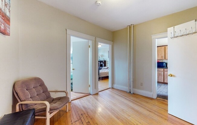 6 Sutherland Rd