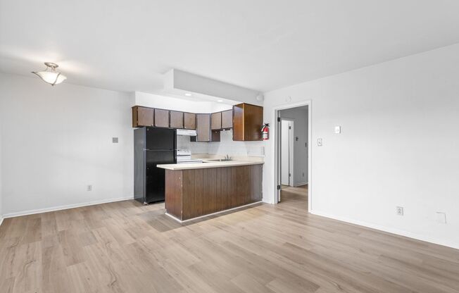 5667 BRICKELL RD