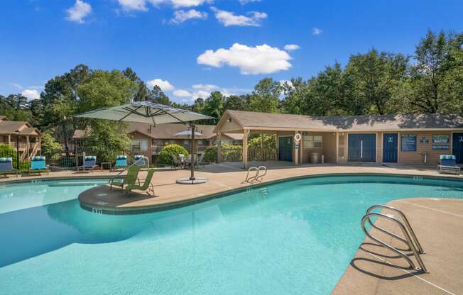 Swimming Pool Oakley Run Apartments in Smyrna, GA