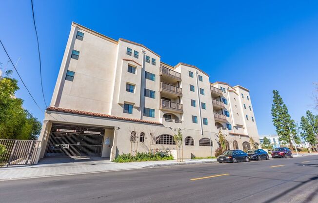 La Buena Ventura Apts...Brand New Building...Amazing Views!