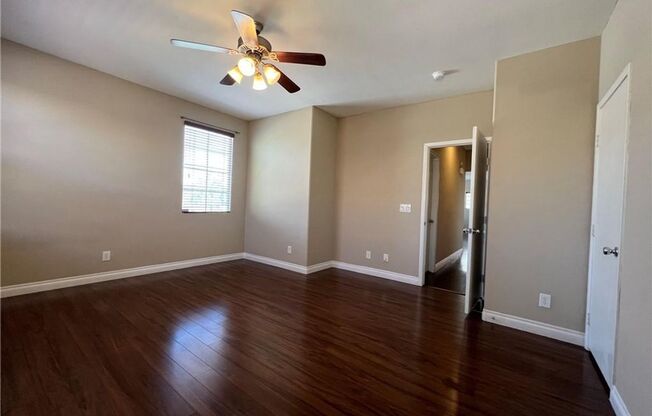 2 beds, 2 baths, $1,895, Unit 169