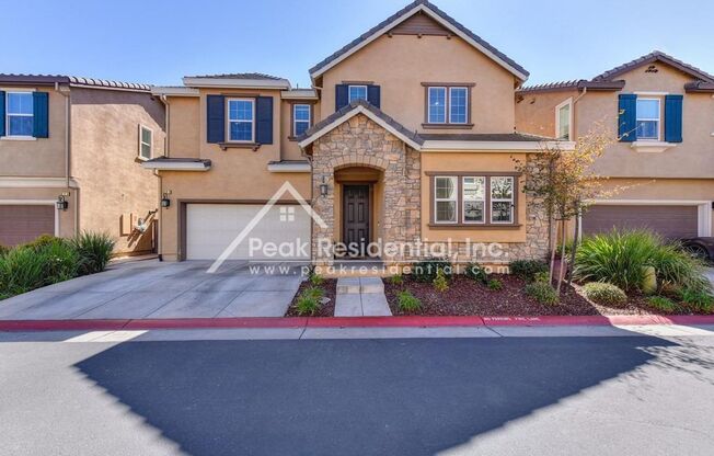 Updated 4bd/3ba Folsom Home with 2 Car Garage