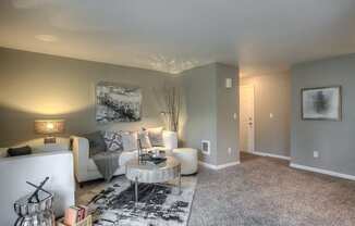 Living Room at Townfair Apartments, Oregon, 97030