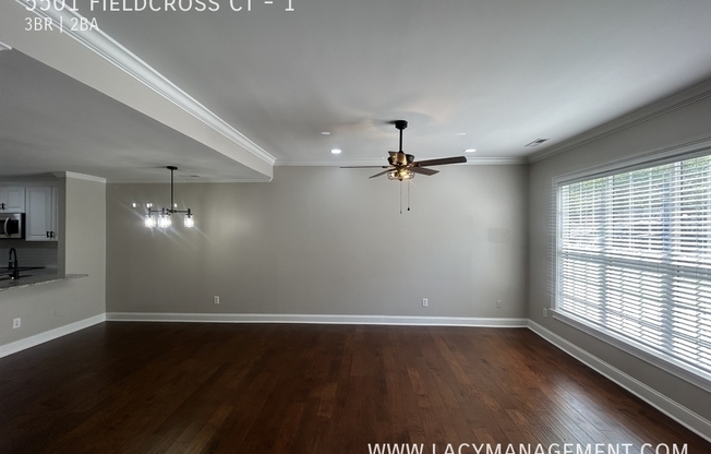 5501 FIELDCROSS CT