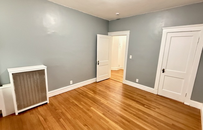 17 Warwick Rd Apt 5