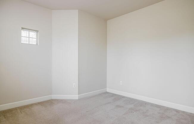1, 2 & 3 BEDROOM APARTMENTS IN JOHNSTON, IA
