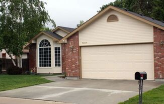 Close to Foothills - State St.