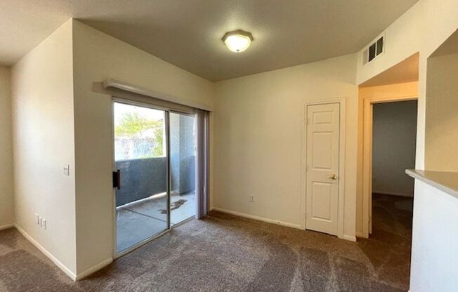 2 beds, 2 baths, $1,350, Unit # 1075