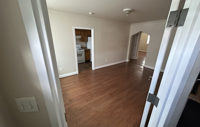 4309 NORFOLK AVE