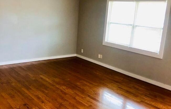Boyd Street 4822-4826 Sahler