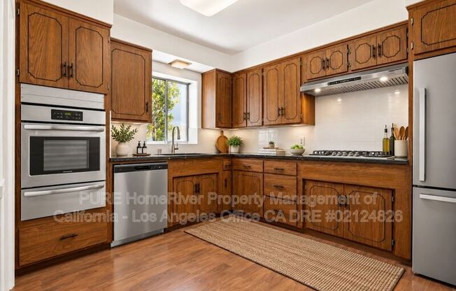 1534 HAYWORTH AVE