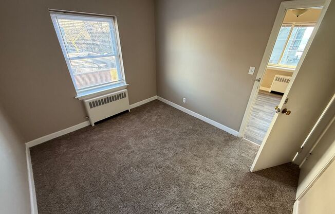 1 bed, 1 bath, 525 sqft, $950, Unit #417