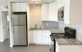 Two Bedroom Palm Springs Apartment - Ask Us About Our Move In Special!