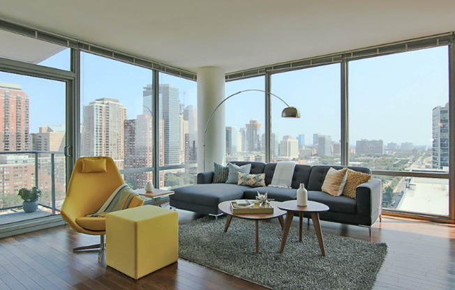 112 W POLK