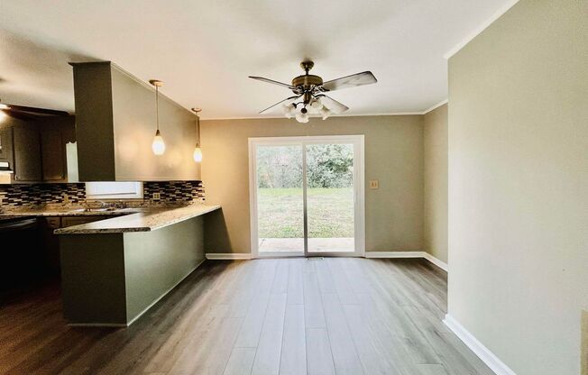 3 beds, 2 baths, $1,500