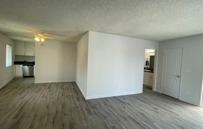 1 bed, 1 bath, $2,175, Unit 05