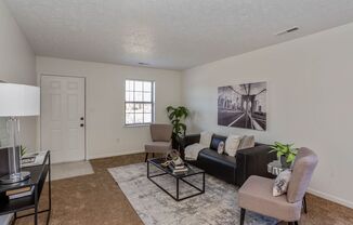 2 beds, 1 bath, 950 sqft, $1,400, Unit 1558 Metzler Drive