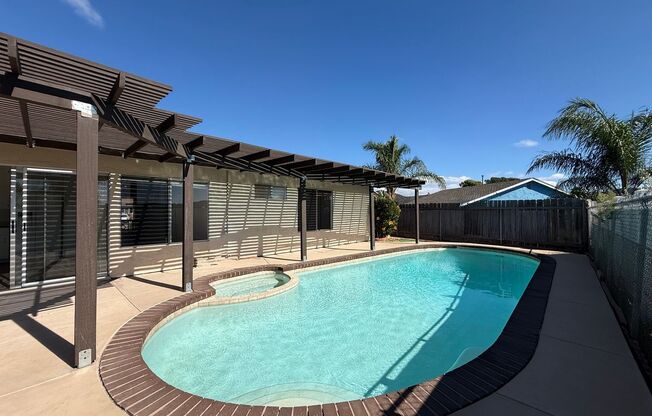 Beautiful 4B/2BA Home in Poway Available for Rent!