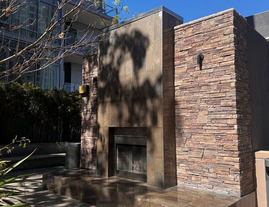 1 bed, 1 bath, 930 sqft, $2,900, Unit 614