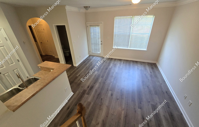 250 AMAL DR SW