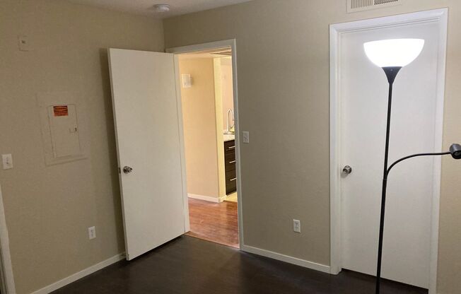 2 beds, 2 baths, $1,500