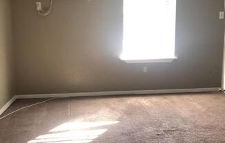 1413 Jim Taylor Dr