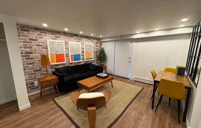 Charming Studio Apartment