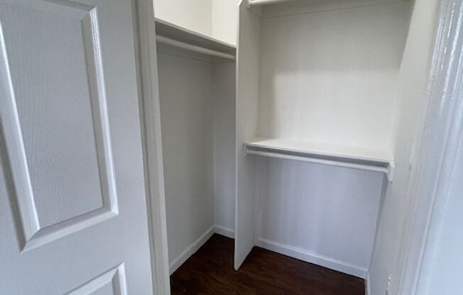 Studio, 1 bath, $1,925, Unit 105