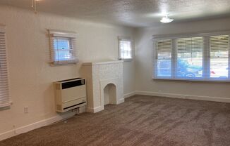 2 beds, 1 bath, 1,250 sqft, $2,500, Unit 900