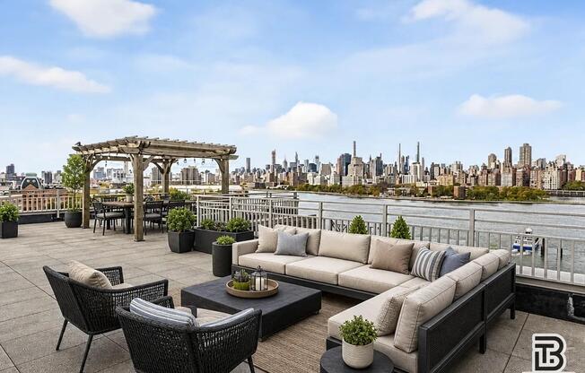 2 beds, 1 bath, $3,795, Unit 3N