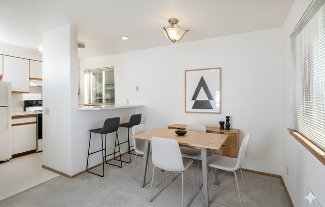 2636 NW 57th St Apartments