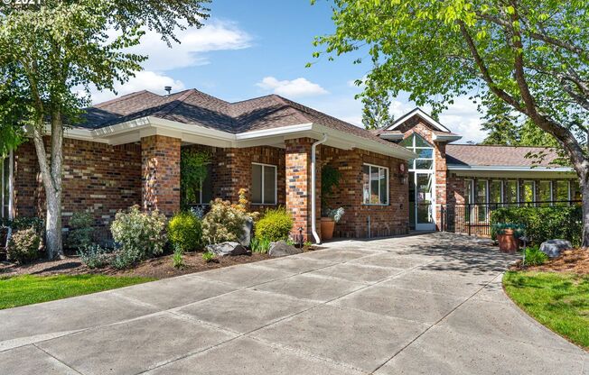 2 beds, 2 baths, $2,395, Unit Unit 801