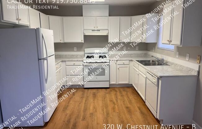 320 W CHESTNUT AVE