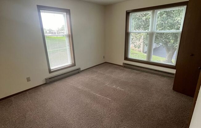 2 beds, 1 bath, 950 sqft, $1,700, Unit 7579CD - HPCI, II