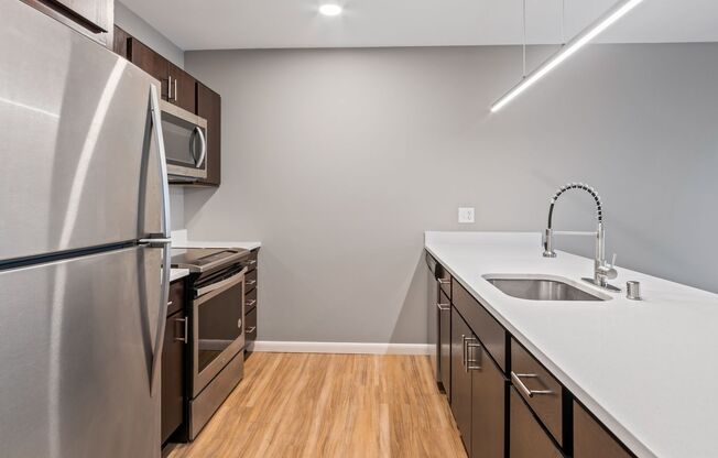 1 bed, 1 bath, 635 sqft, $1,594, Unit Unit 109