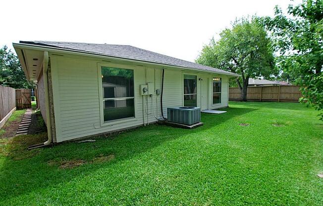 3 beds, 2 baths, $1,995