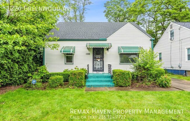 1226 GREENWOOD AVE