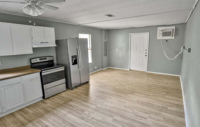 1410 AVANT AVE