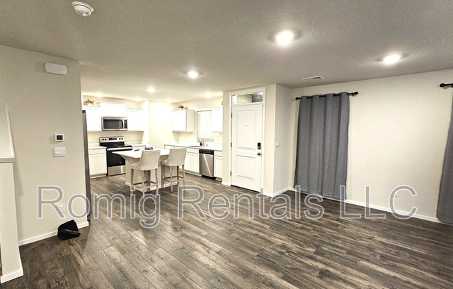 17504 NORTHWEST 10 PL