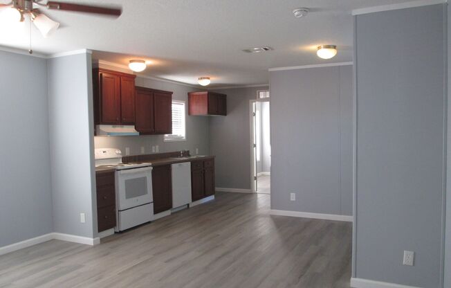 2 beds, 2 baths, $1,275