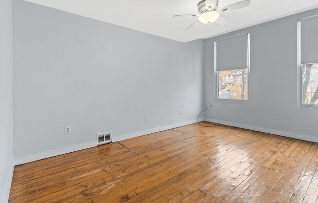 1 bed, 1 bath, 750 sqft, $1,350, Unit 5233 Butler Street 3rd Floor