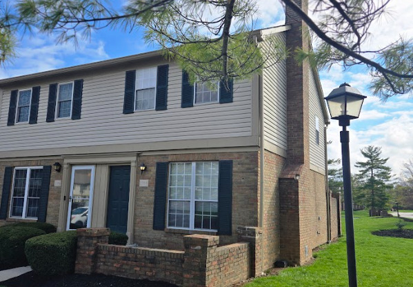 7744 AMBERFALLS CT